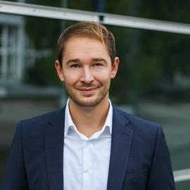 Dr. Jens Paschmann